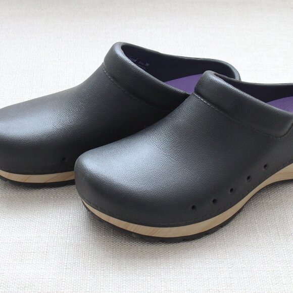 Dansko Kane Black Mule - Picture 3 of 6